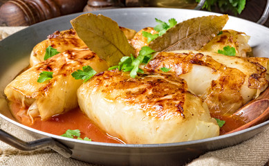 baked cabbage rolls in tomato sauce