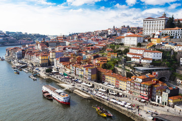 Fototapeta na wymiar Aerial v iew of the historic city of Porto, Portugal