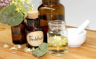 Pestwurz, Tinktur, Migräne Heilmittel,