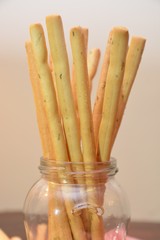 Grissini italiani snack salati con rosmarino