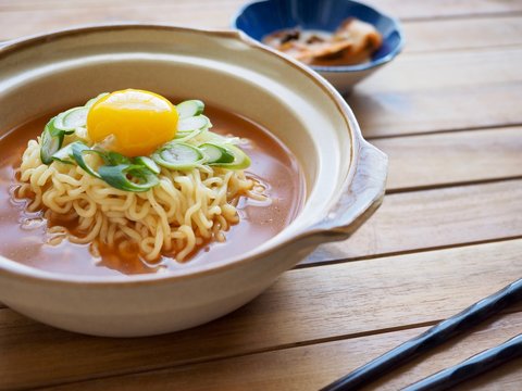 아시아 음식 인스던트 라면 
