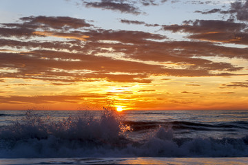 puesta de sol en la playa