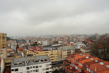 Fototapeta premium View from the heights of the city of Porto in the fog