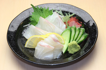 鯛の刺身