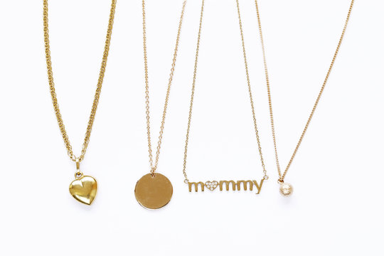 gold chains necklaces with pendants