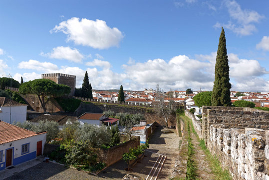 Les remparts de Vila Viçosa, Portugal