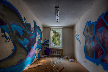 Alte verlassene Geisterklinik