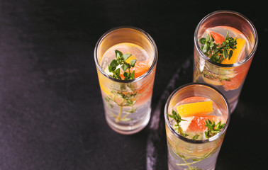 Gin bitter lemon with thyme and grapefruit.