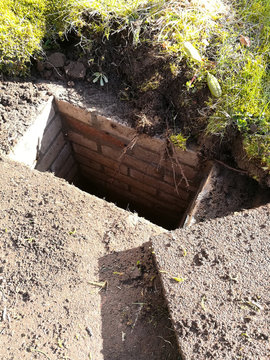 brauchabwasser kanalschacht drei