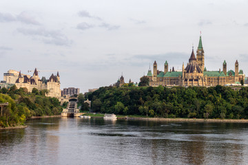 Fototapeta na wymiar Parliament Hill in Ottawa (Canada)