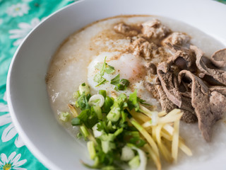 Porridge, Pork Liver, Vegetables in Green Bowl