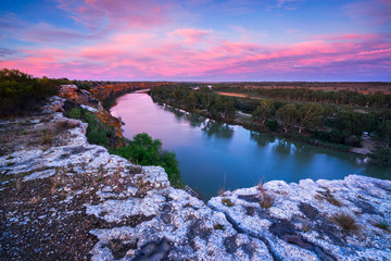Cliff Top on the Murray River