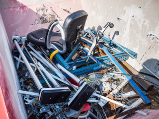 Fototapeta premium Elektroschrott in einem Container