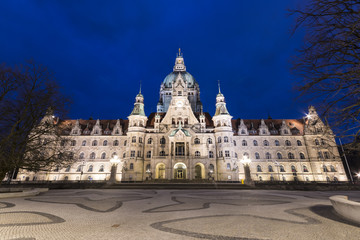 Fototapeta na wymiar Hannover, Germany. Night view of the New Town Hall (Neues Rathaus), a magnificent castle-like city hall of the era of Wilhelm II in eclectic style