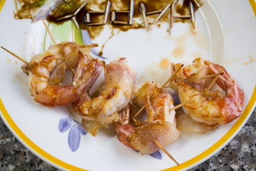 king prawn wrapped in crisp bacon