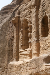 petra, ruiny starożytnego miasta wykutego w skale © KOLA  STUDIO