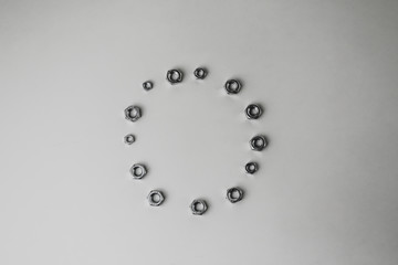 Circle of bolts