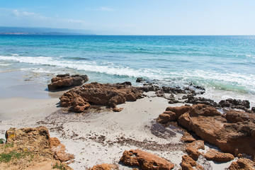 Fototapeta na wymiar rocks in Le Bombarde beach