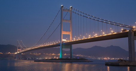 Fototapeta na wymiar Tsing ma bridge at night