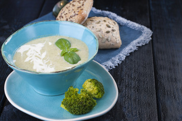 green soup with spinach. healthy eating. vegetables. vegan