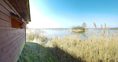 Czatownia nad stawem © michalsen