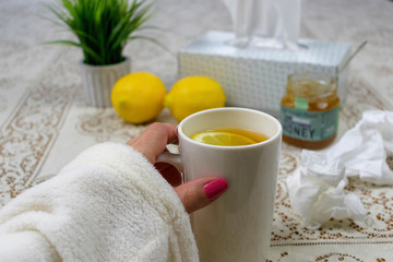 Having tea with lemon for a cold