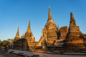 Fototapeta premium Ancient ruins of Wat Phra Si Sanphet temple