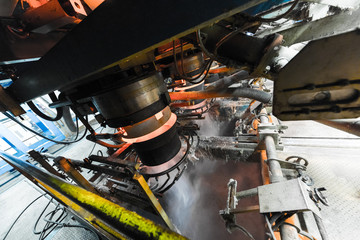 Manufacturing factory, wide-focus lens