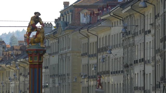 Top of the Simsonbrunnen fountain