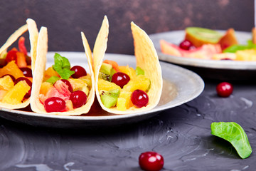 Fruit tacos. Summer snacks.