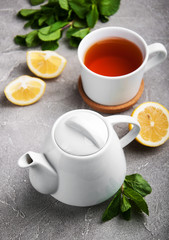 Tea with lemon and mint