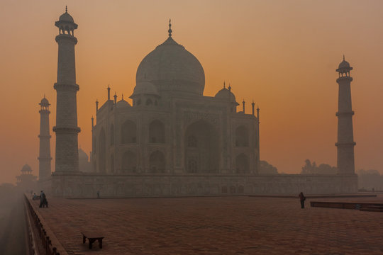 The suberb Taj Mahal at the sunrise