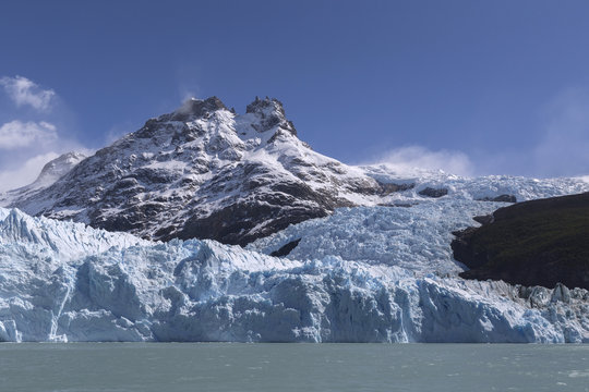 Spegazzini glacier, lake Arhentino, Patagonia, Arhentina