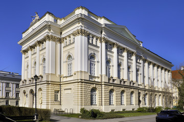 Fototapeta na wymiar Warsaw, Poland - Warsaw University main campus in old town historic quarter - university library building BUW
