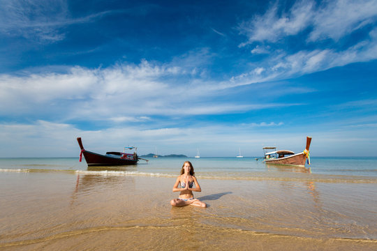 Koh Mook meditation on beach