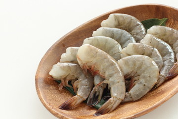prepard prawn for cooking image