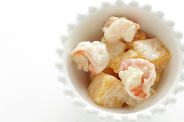 Prawn and potato mayonnaise salad