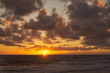 Fototapeta na wymiar Gran Canaria: Sonnenuntergang an der Atlantikküste