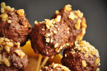 Chocolate cake pops