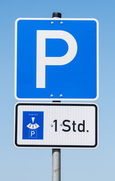 Parkplatzschild