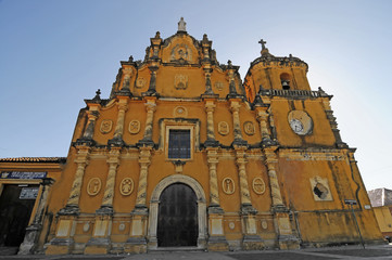 Vorderansicht, Kirche La Recoleccion, Leon, Nicaragua, Zentralamerika, Mittelamerika