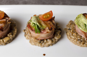 Spinach sponge cake for gourmet decoration