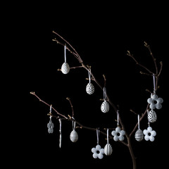 Ostereier Baum basteln Frügling Deco Osterdeko Kunst Art