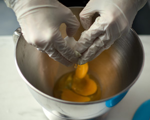 Step-by-step preparation of black designer cake. Prepare the dough for chocolate biscuit.