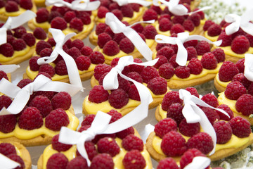 heart-shaped pies wallpaper