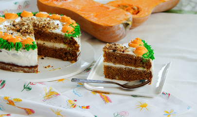 pumpkin carrot cake with cream cheese