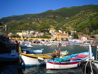 Cinque Terre, bateaux de pêche à Monterosso al Mare (Italie)