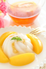Peach and Almond Tofu for Chinese dessert image