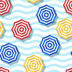 Vector seamless geometric pattern. Flat 3d style beach umbrella and wavy striped background. © Alina Kryshtal