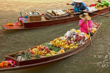 Fototapeta premium floating market thailand